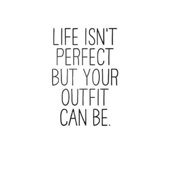 Meet your Posher, Jen...in pursuit of magic 🍄🍒🌺 - Picture 5 of 5